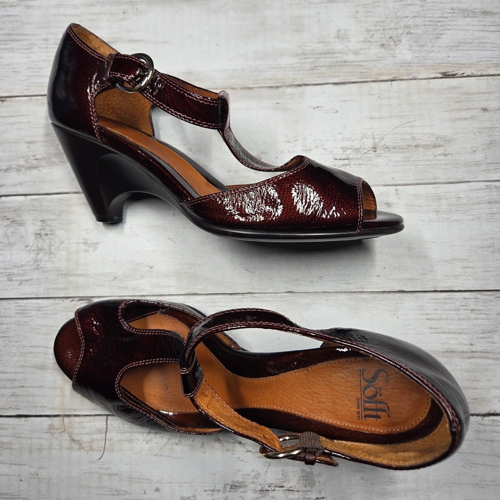 Sofft Burgundy Patent Leather T-Strap Peep Toe Heels Womens 12M Deep Red Glossy